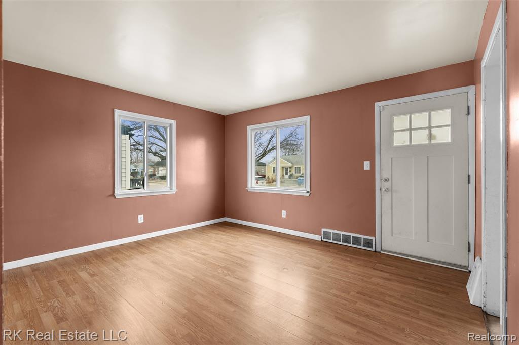 25280 Dale Street, Roseville, MI 48066 — Photo 5