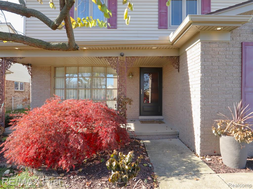 42429 Royal Lane, Clinton Twp, MI 48038 — Photo 3