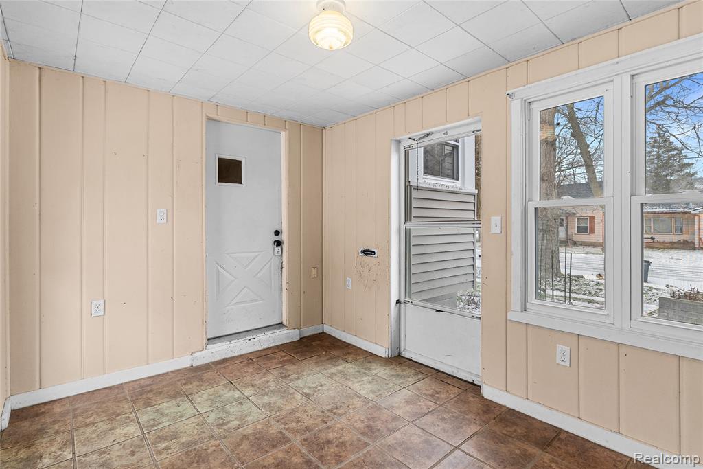 206 E Tuscola Street, Durand, MI 48429 — Photo 31