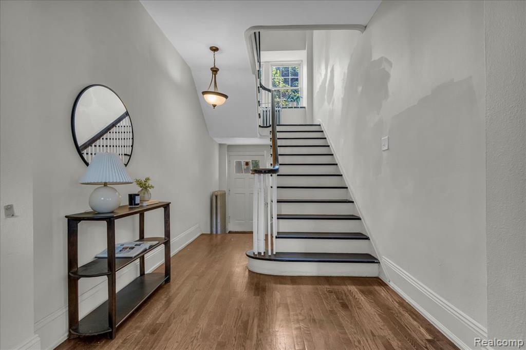 1710 Seminole Street, Detroit, MI 48214 — Photo 4