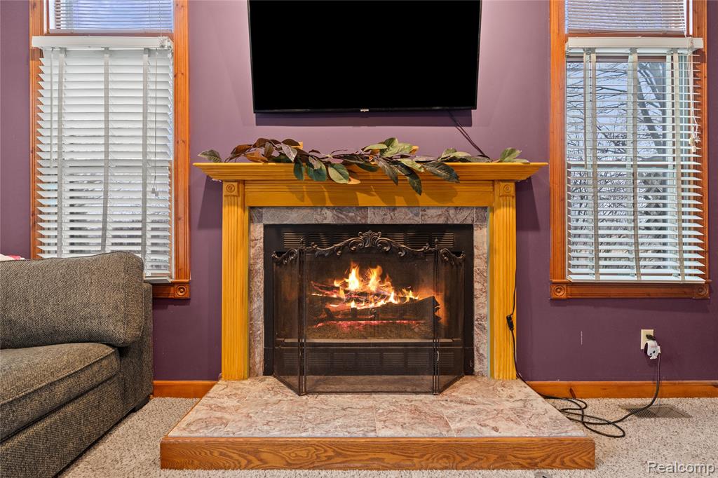 6076 E Carpenter Road, Flint, MI 48506 — Photo 25