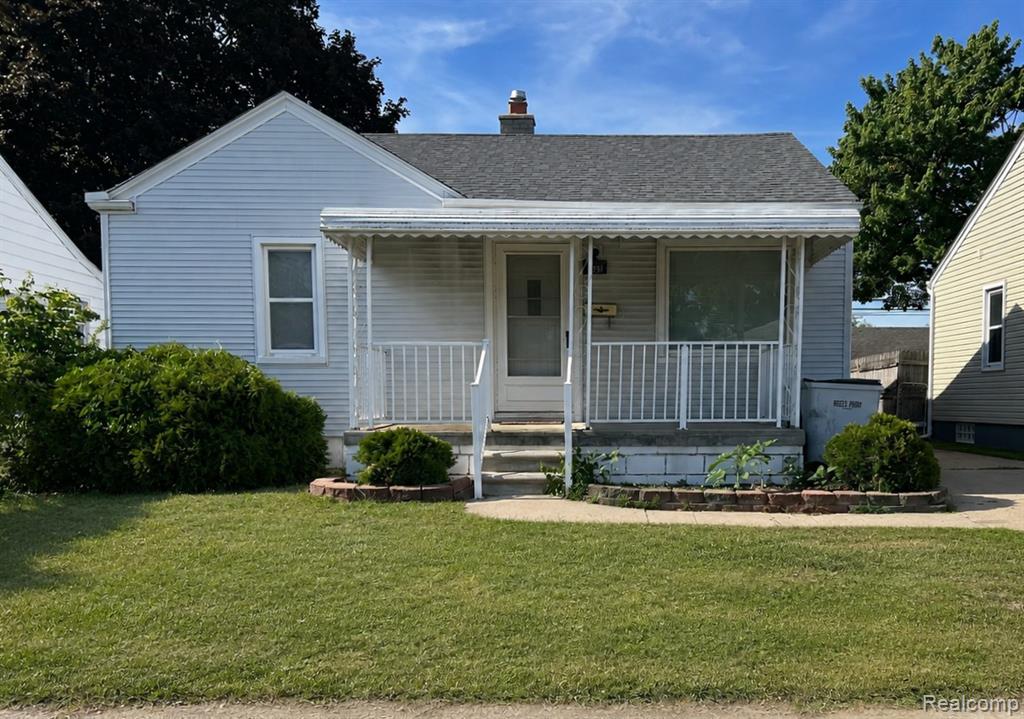 691 E Mapledale Avenue, Hazel Park, MI 48030 — front exterior