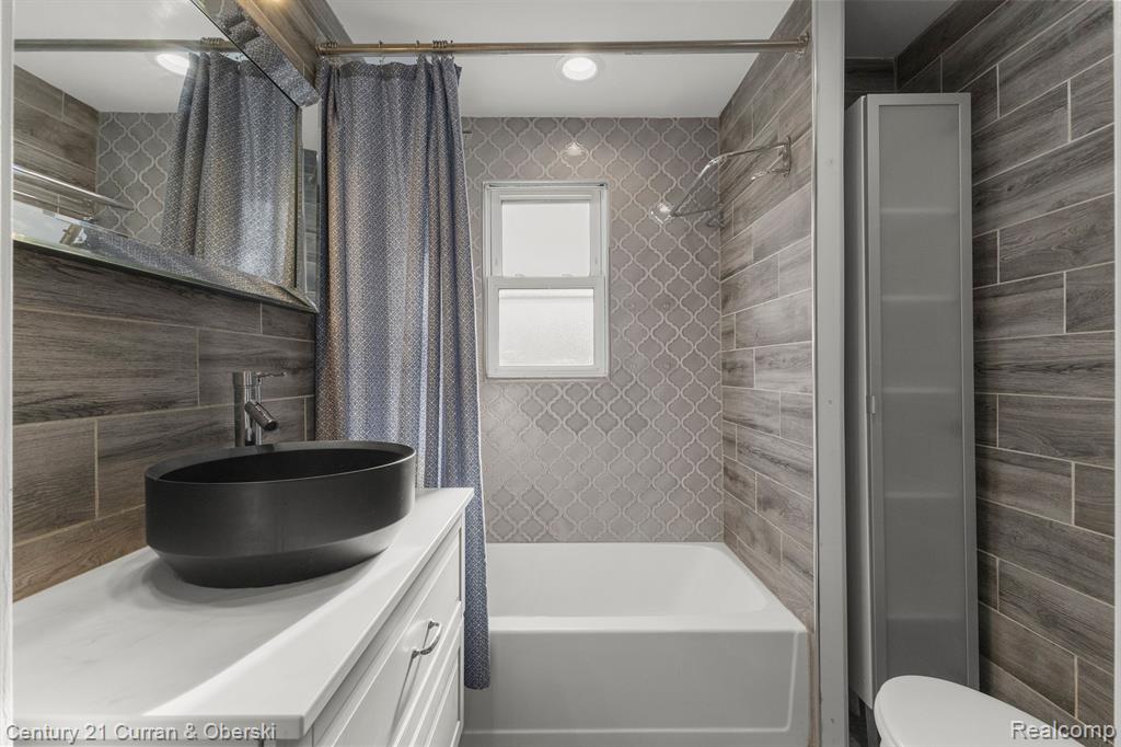4817 WESTLAND Street, Dearborn, MI 48126 — Photo 15