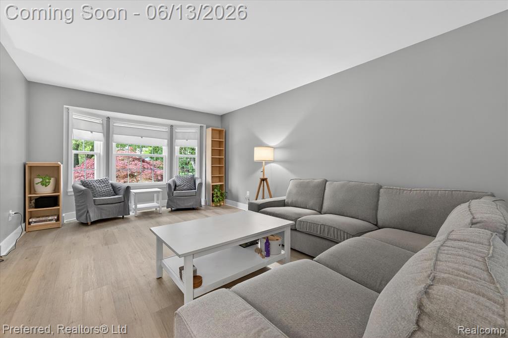 43751 Oakbrook Road, Canton, MI 48187 — Photo 11