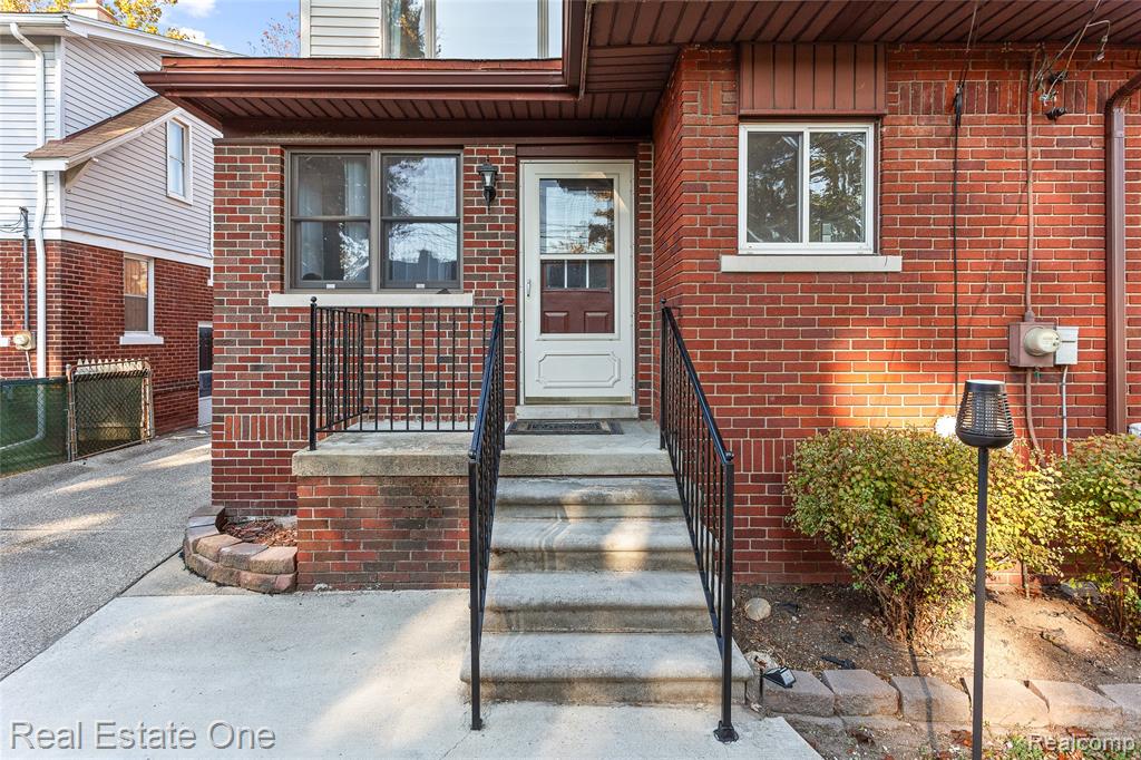 679 Emmons Boulevard, Lincoln Park, MI 48146 — Photo 14