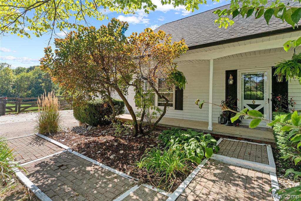 2715 Cullen Road, Howell, MI 48855 — Photo 6