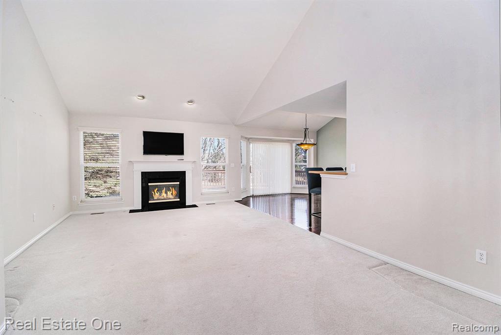 4205 Honeysuckle Drive, Sterling Heights, MI 48314 — Photo 6