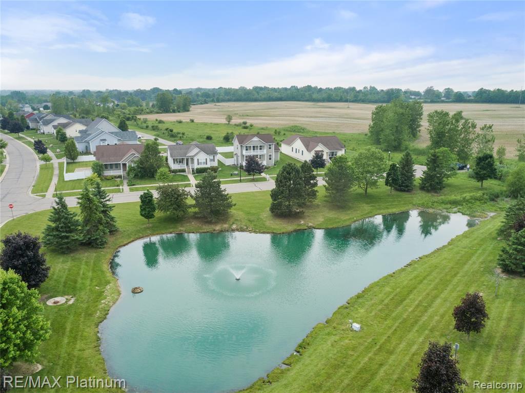 6327 Saint Charles Pass, Swartz Creek, MI 48473 — Photo 41