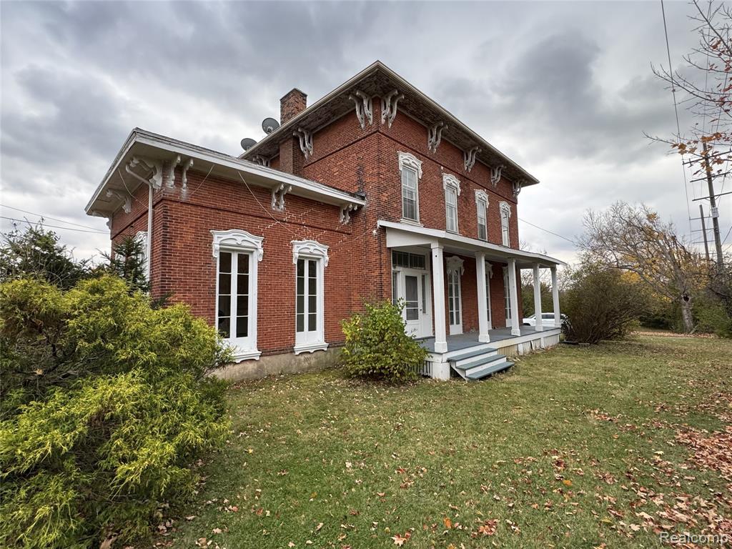 7443 E Michigan Avenue, Saline, MI 48176 — Photo 2