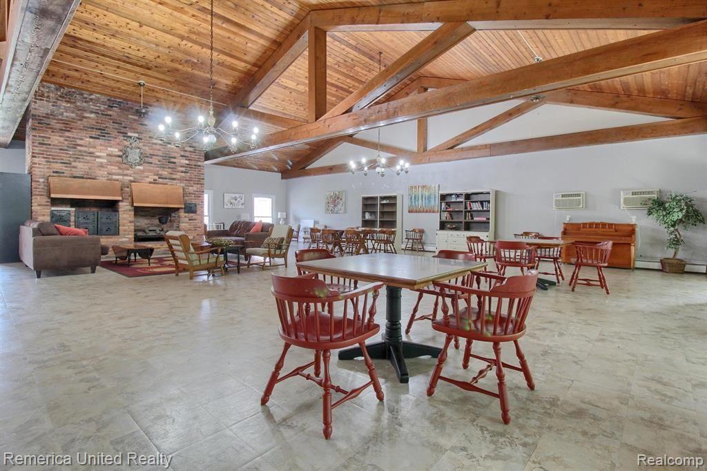 31831 Grand River Avenue, 39, Farmington, MI 48336 — Photo 13