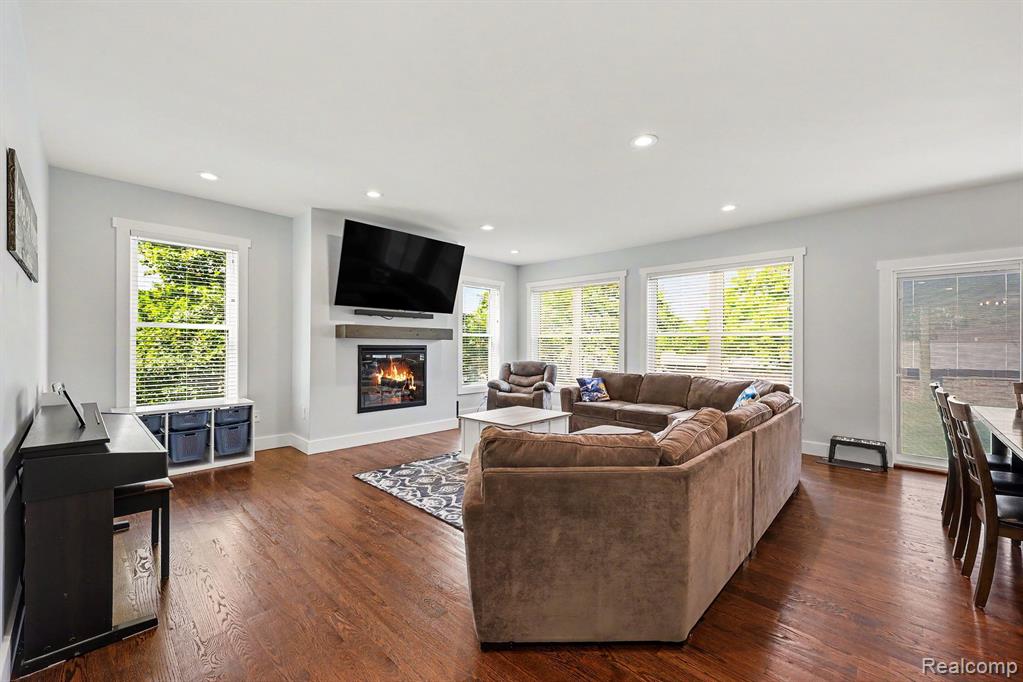 1660 Winthrop Road, Bloomfield, MI 48302 — Photo 9