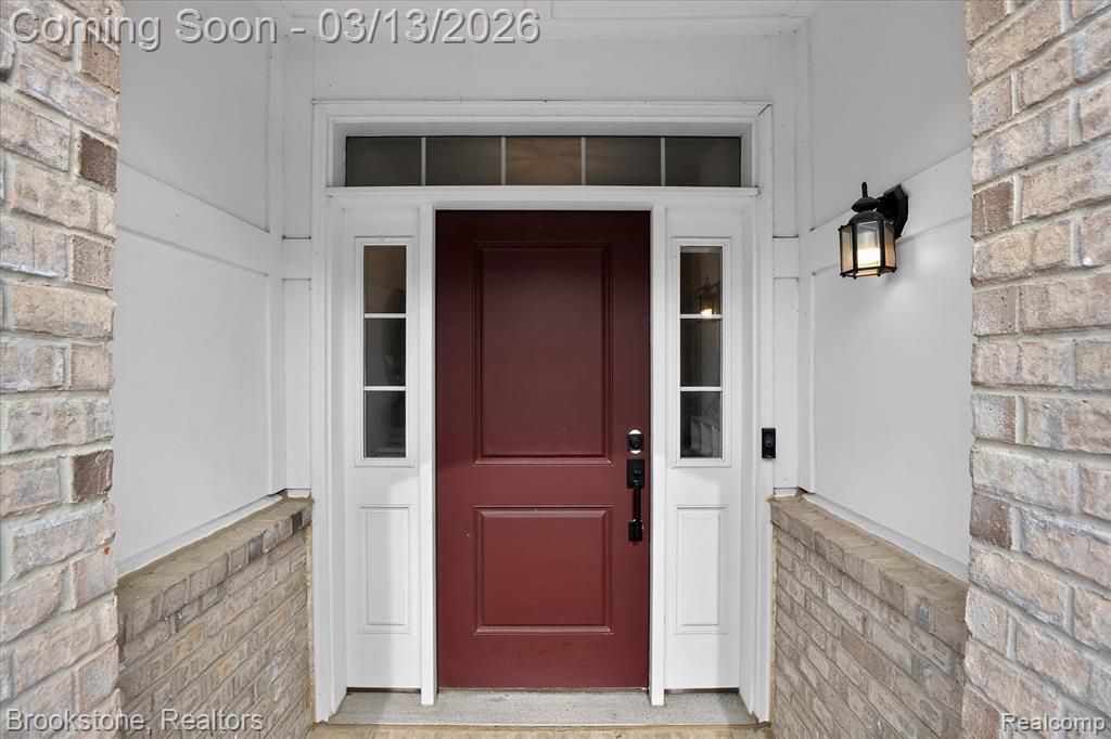 2721 S Spurway Drive, Ann Arbor, MI 48105 — Photo 5