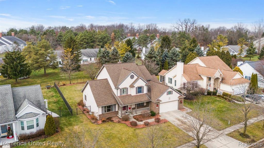 686 W CALEDONIA Street, Howell, MI 48843 — Photo 11