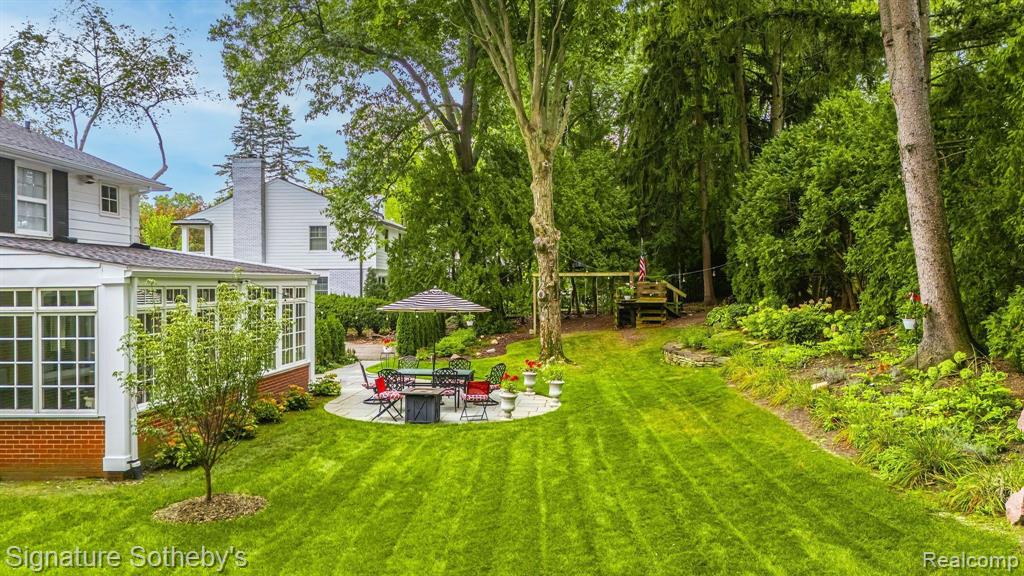 4086 NEARBROOK Road, Bloomfield Hills, MI 48302 — Photo 32