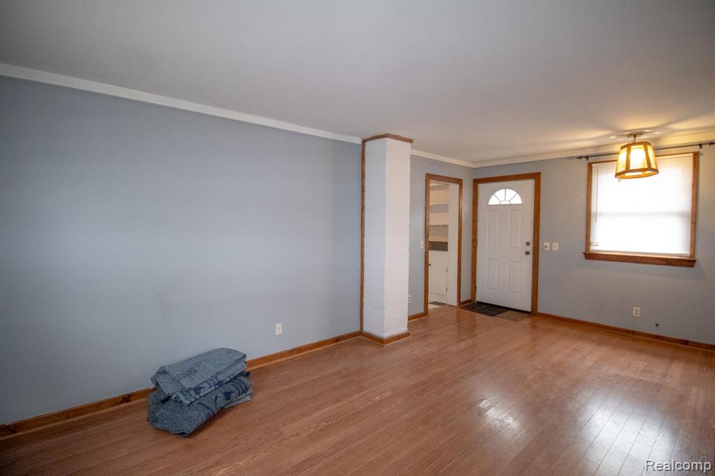 4016 JACKSON Street, Dearborn Heights, MI 48125 — Photo 11
