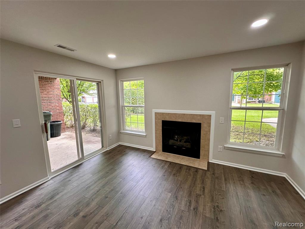 5484 Pine Aires Drive, Sterling Heights, MI 48314 — Photo 6