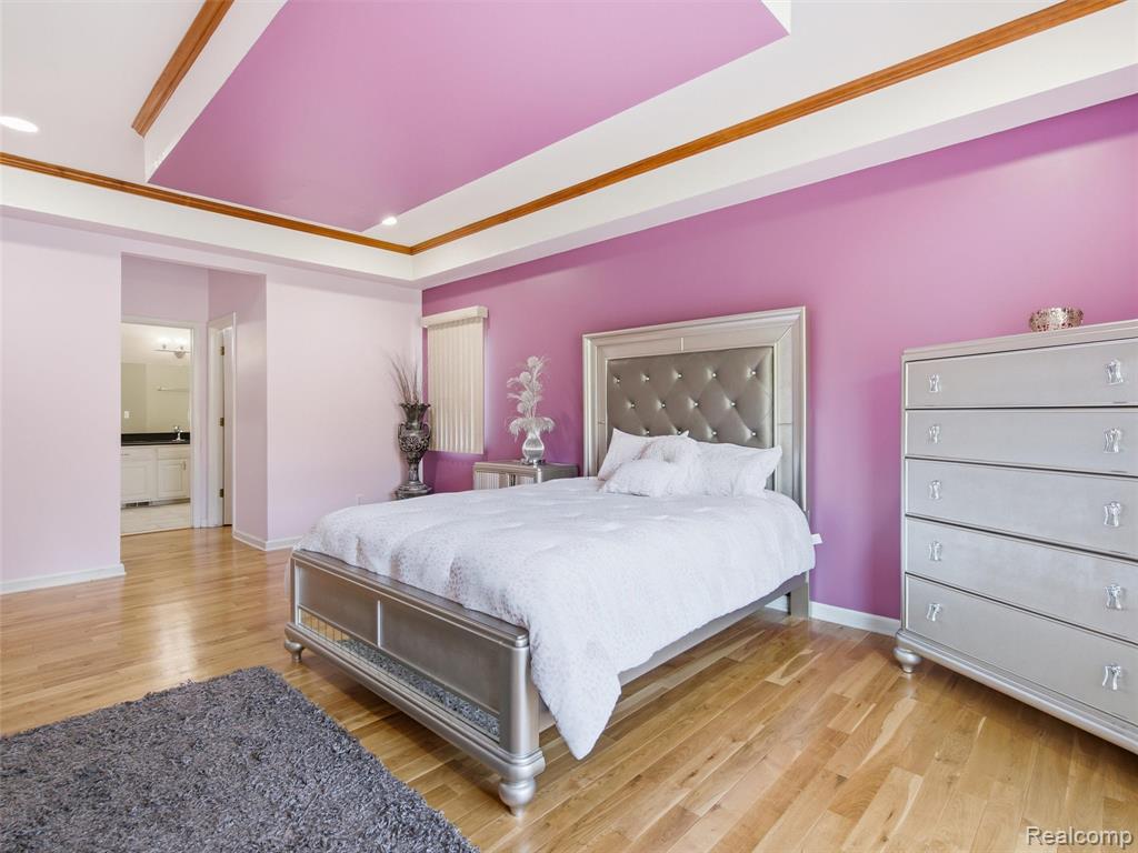 48507 Montelepre Drive, Utica, MI 48315 — Photo 9