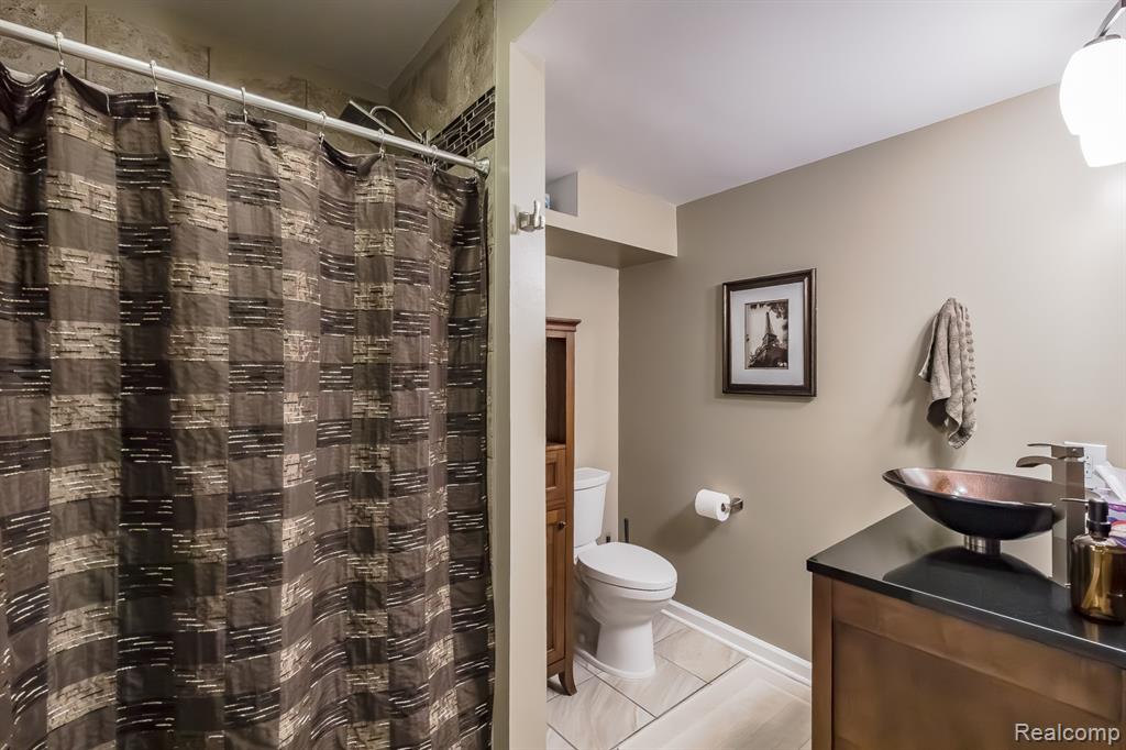8642 Thendara Boulevard, Clarkston, MI 48348 — Photo 31