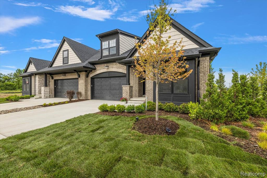 2027 Breckenridge Court, 3, Rochester Hills, MI 48309