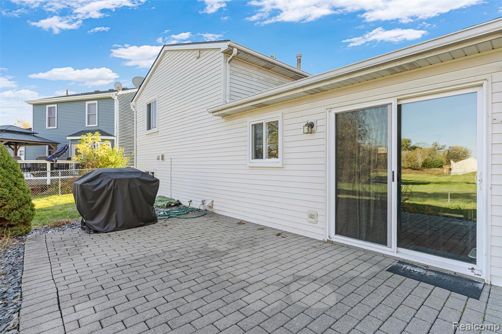 105 Turtle Trace, Pinckney, MI 48169 — Photo 30