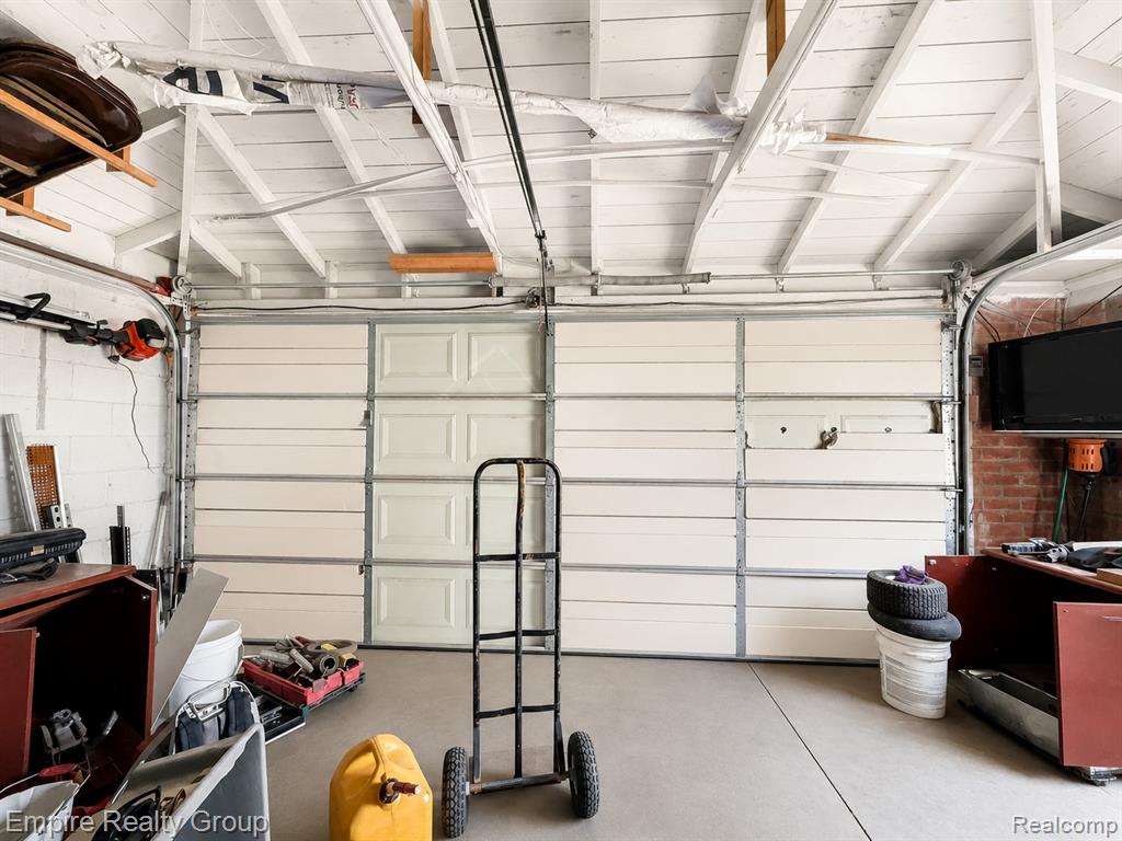 905 N Esplanade Street, Mount Clemens, MI 48043 — Photo 33