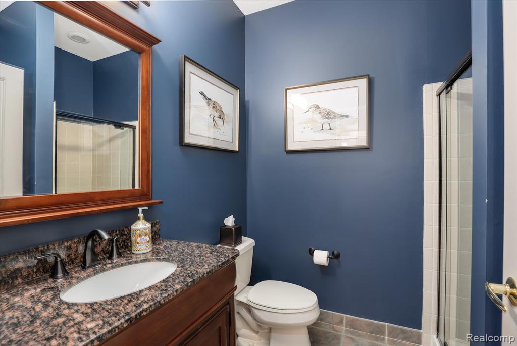 16964 LOCHMOOR Circle E, Northville, MI 48168 — Photo 18