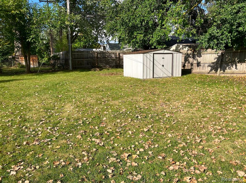 925 WOODWARD Heights, Ferndale, MI 48220 — Photo 5