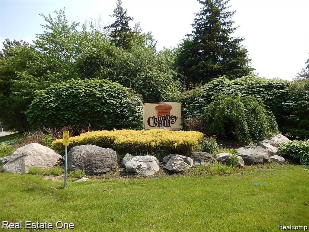 6617 Chimney Sweep, West Bloomfield, MI — Photo 41
