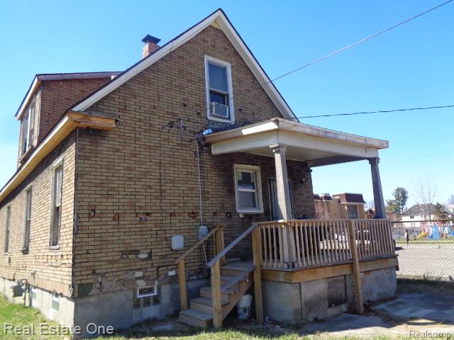 5468 Holcomb Street, Detroit, MI 48213 — Photo 6