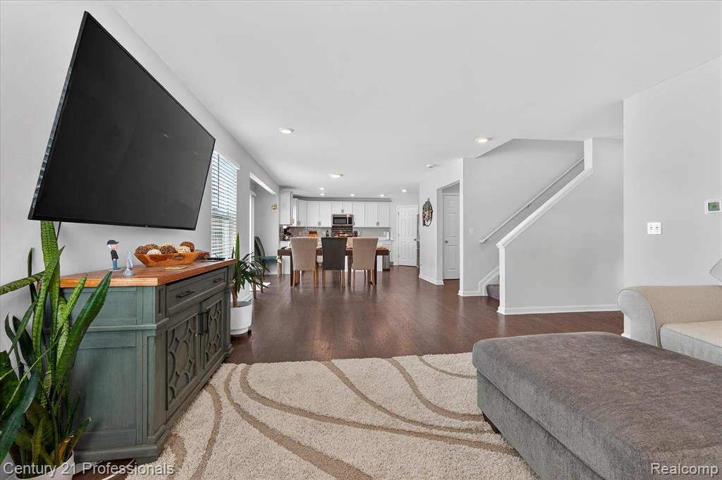 54407 Heron Circle, New Baltimore, MI 48047 — Photo 16