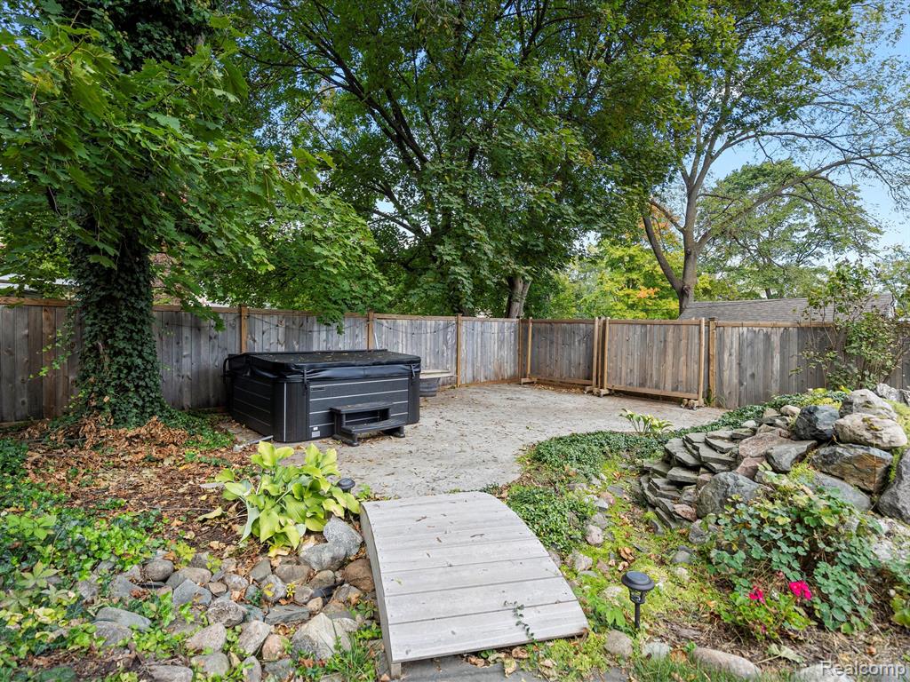 202 MINOT Street, Romeo, MI 48065 — Photo 7
