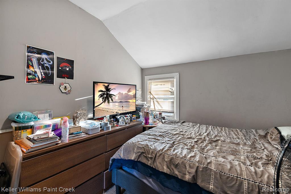 31 W BARRETT Avenue, Madison Heights, MI 48071 — Photo 19
