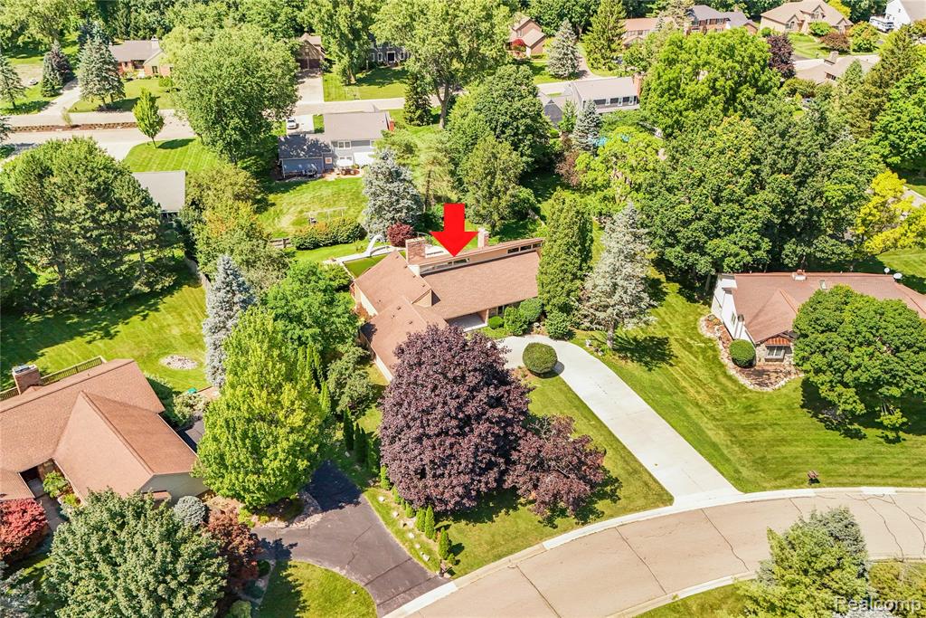 8285 Staghorn Trail, Clarkston, MI 48348 — Photo 58