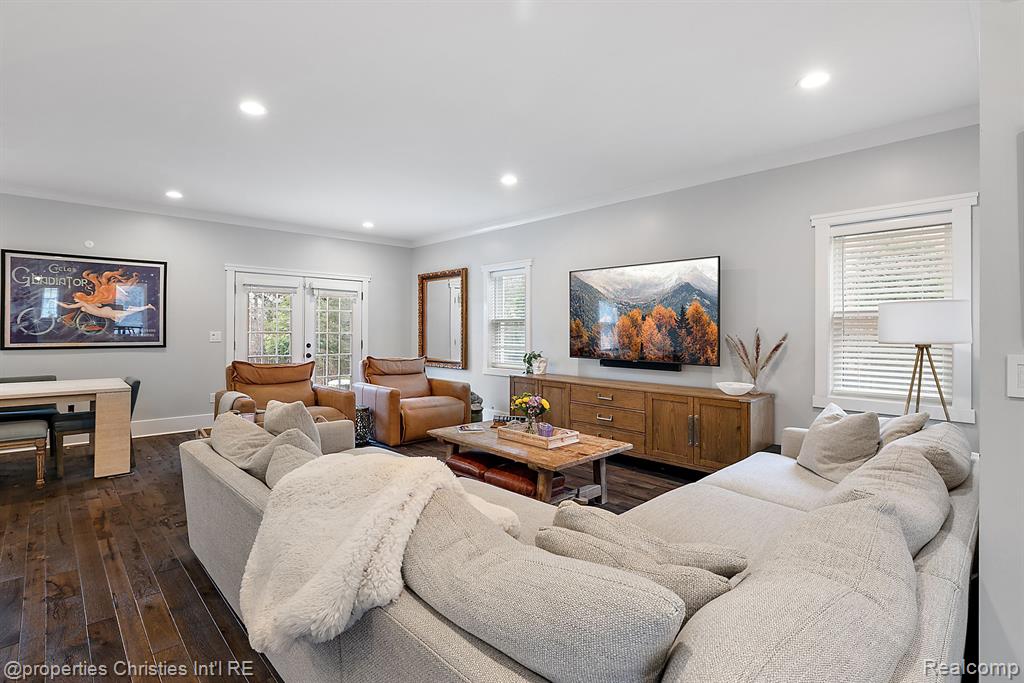 13103 KINGSTON Avenue, Huntington Woods, MI — Photo 13