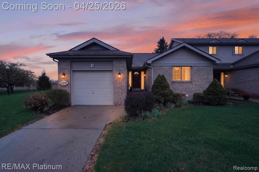 22290 Quail Run Circle, 6, South Lyon, MI 48178 — Photo 2