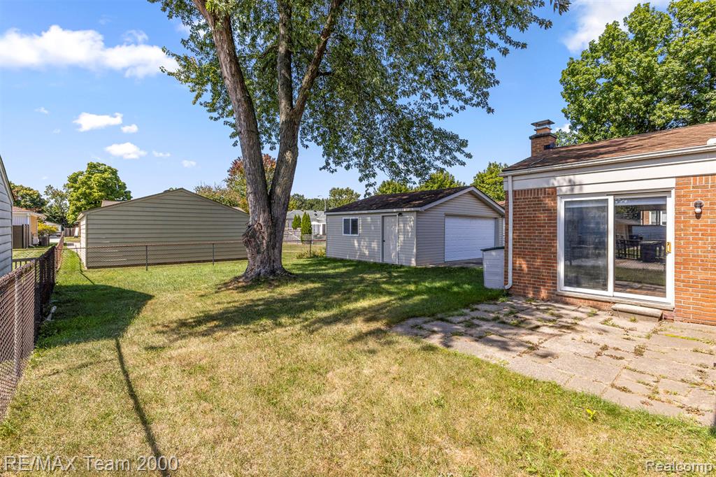 7085 London Court, Canton, MI 48187 — Photo 31