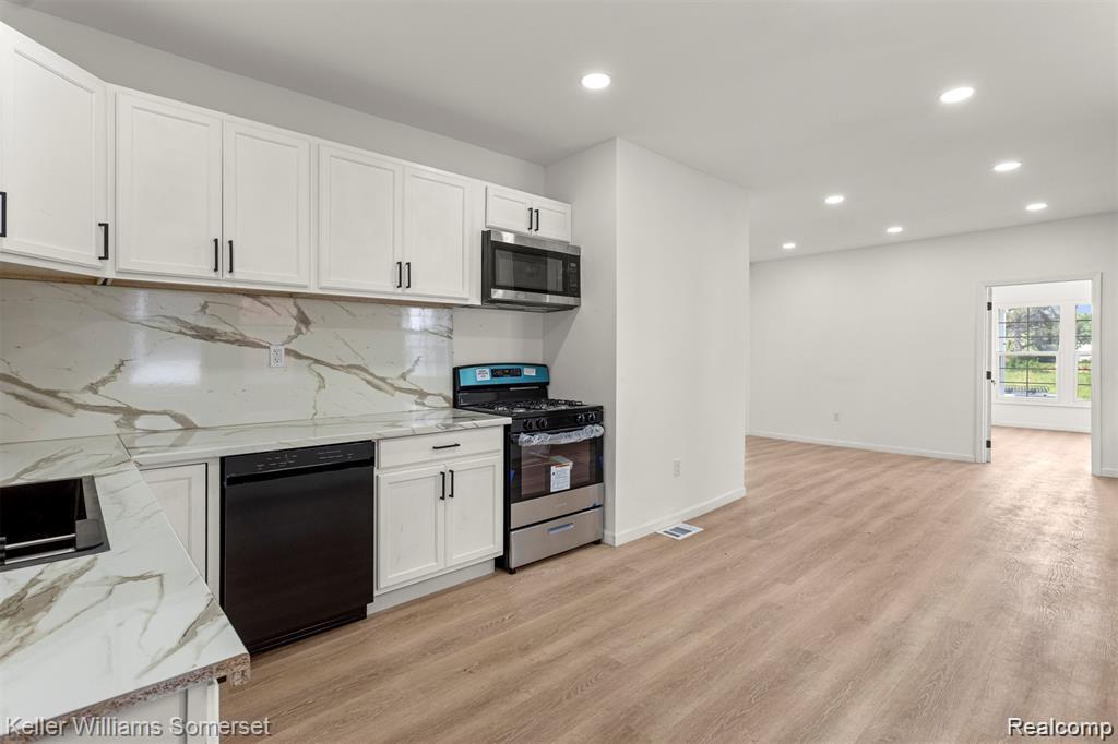 7432 Churchill Street, Detroit, MI 48206 — Photo 12