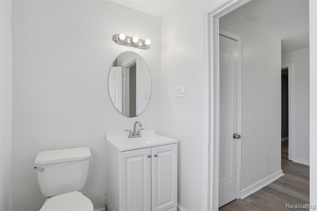 9236 Manistique Street, Detroit, MI 48224 — Photo 20
