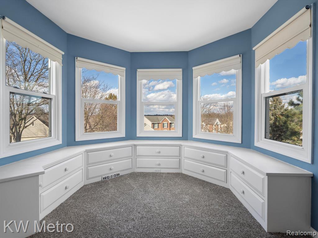 441 DORCHESTER Way, Milford, MI 48381 — Photo 31