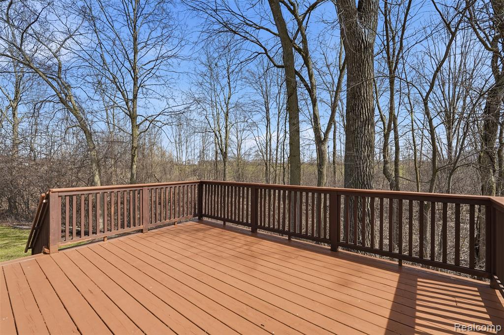 11348 Stoneridge Circle, South Lyon, MI 48178 — Photo 25