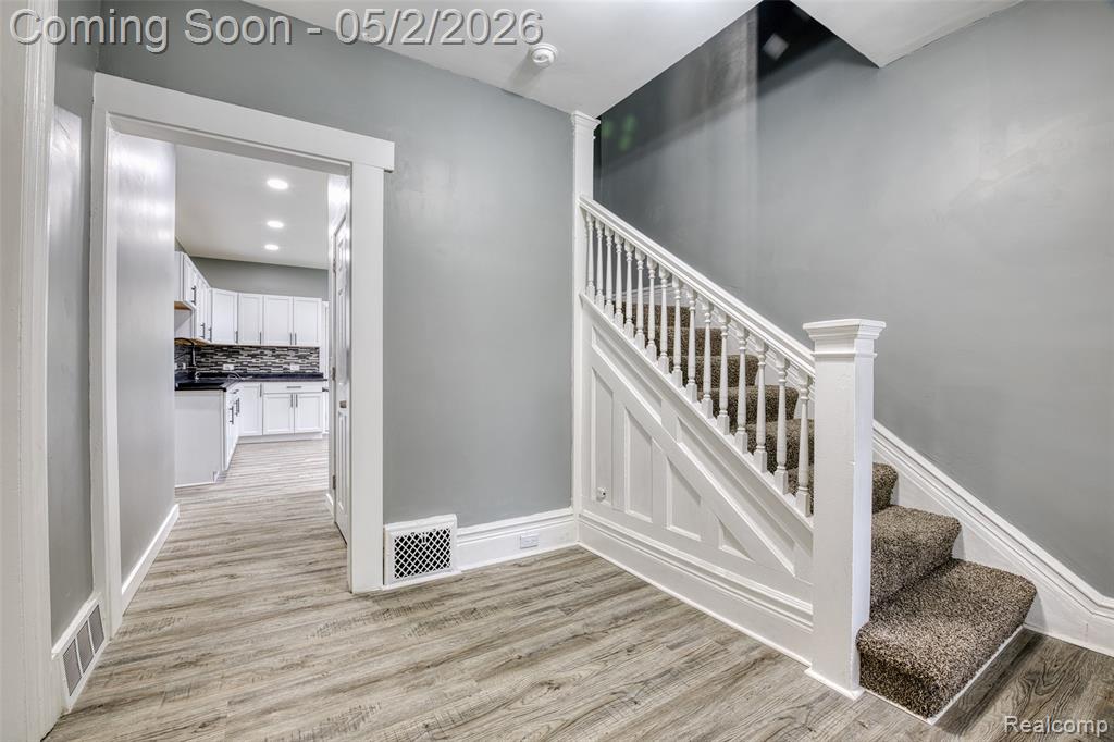 430 Holbrook Street, Detroit, MI 48202 — Photo 12