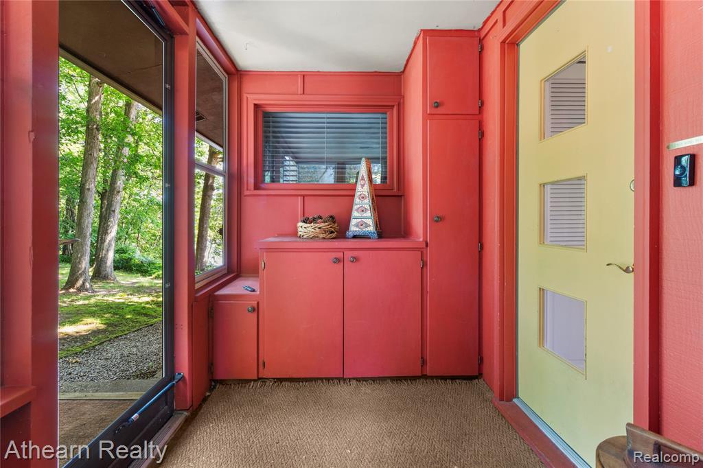 6600 W Shore Drive, Weidman, MI 48893 — Photo 33