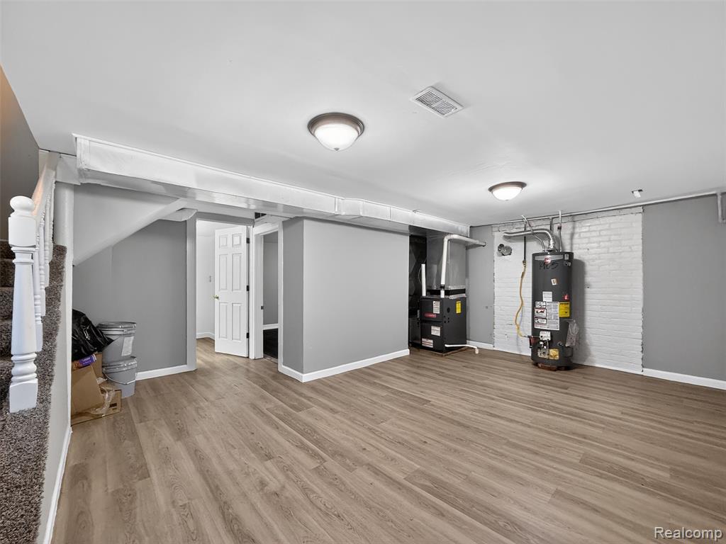 5345 Seebaldt Street, Detroit, MI 48204 — Photo 24