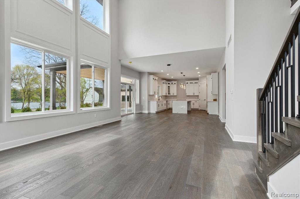 9 ANNANDALE, Leonard, MI 48367 — Photo 19