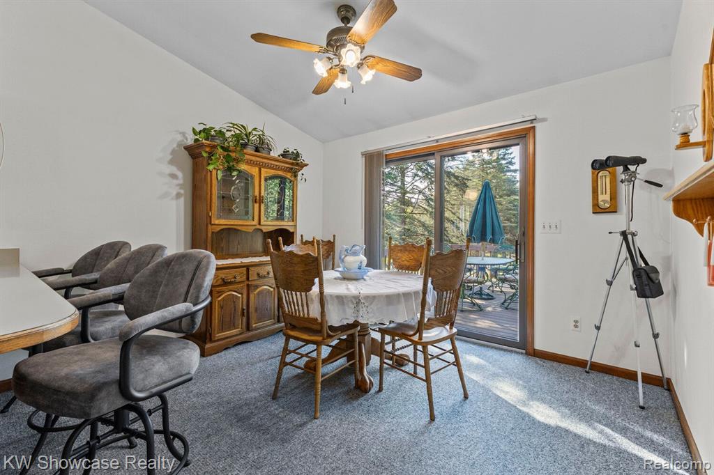 766 WHITE HOUSE Drive, Highland, MI 48356 — Photo 17
