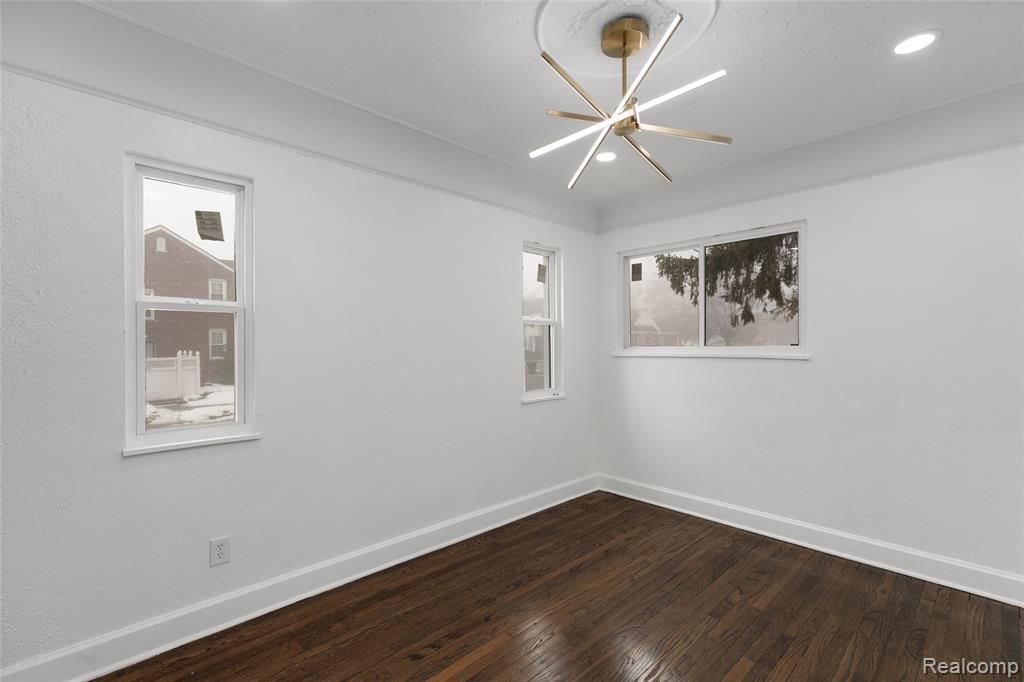 10900 Worden Street, Detroit, MI 48224 — Photo 13