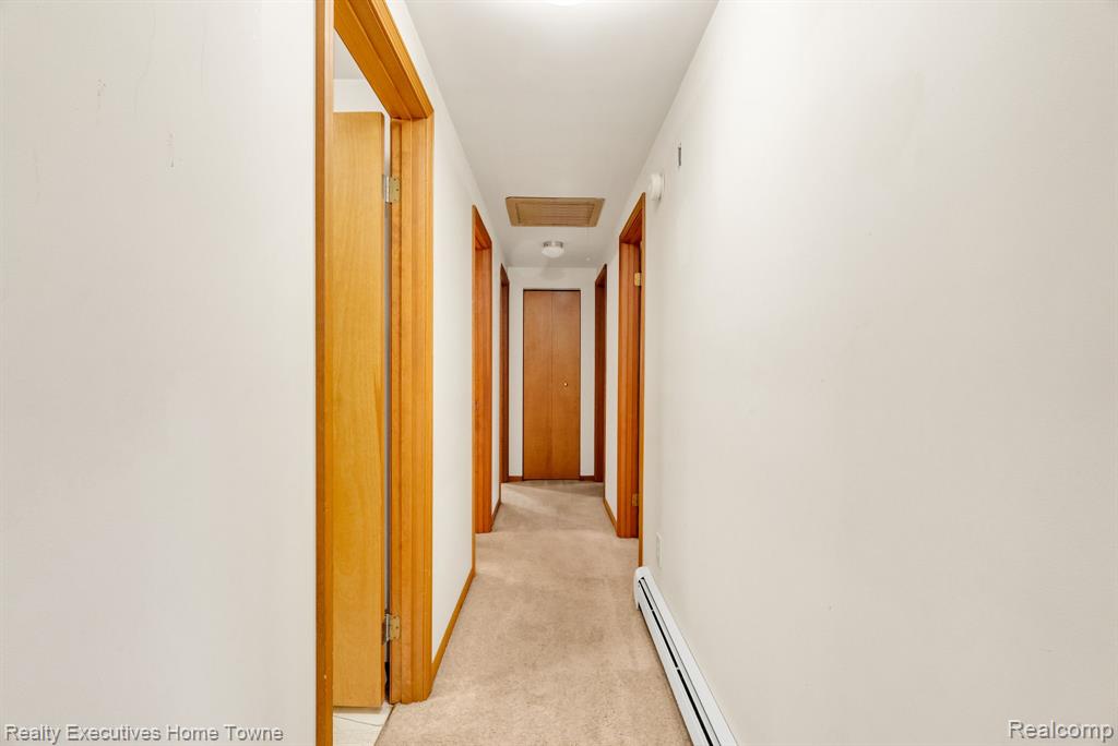 4415 Cambridge Drive, Port Huron, MI 48060 — Photo 17