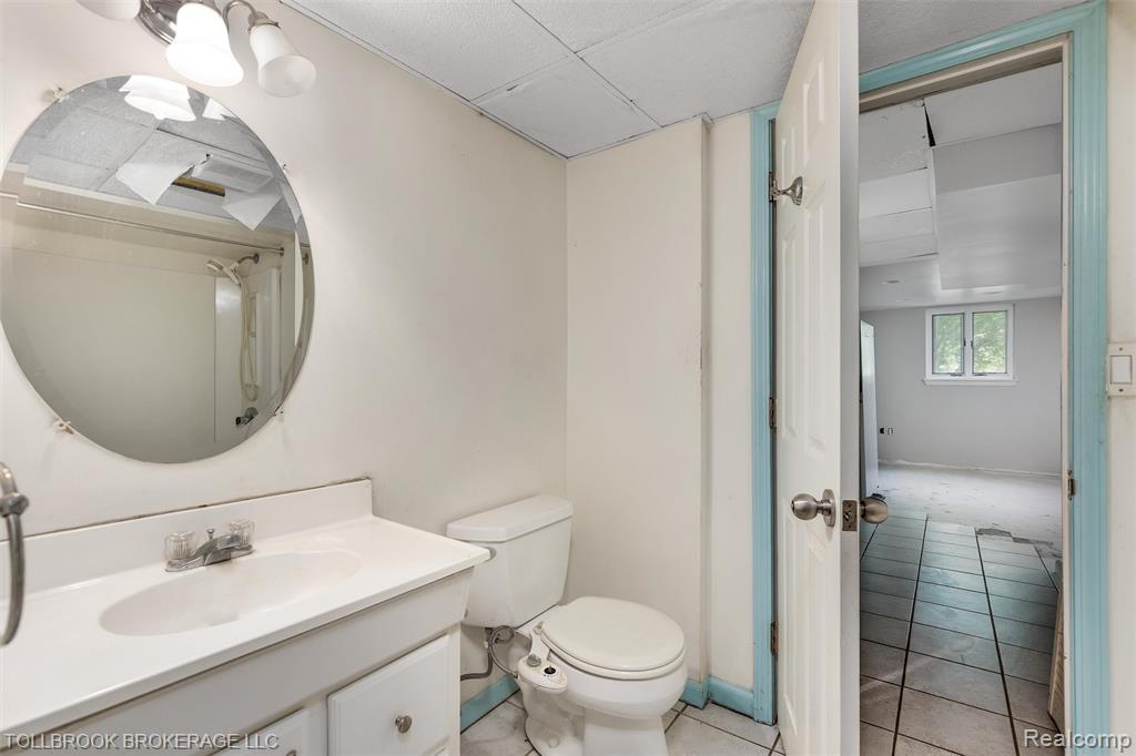 4105 Beach Road, Troy, MI 48098 — Photo 31