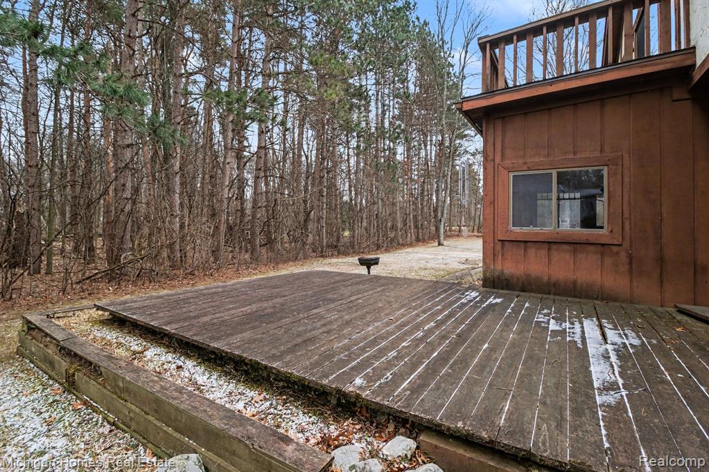 885 Rustic Village Lane, Lake Orion, MI 48362 — Photo 34