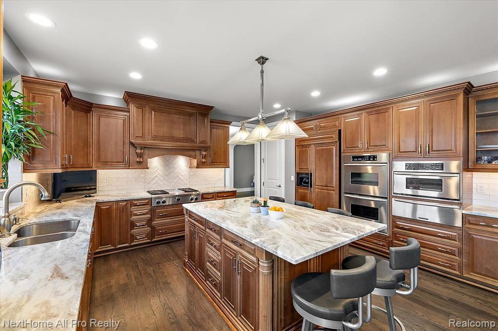 18626 Marble Head Drive, Northville, MI 48168 — Photo 21